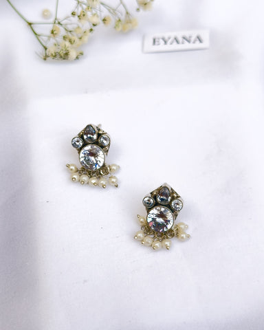 Riana Studs White