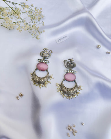 Ciana Earrings Lilac