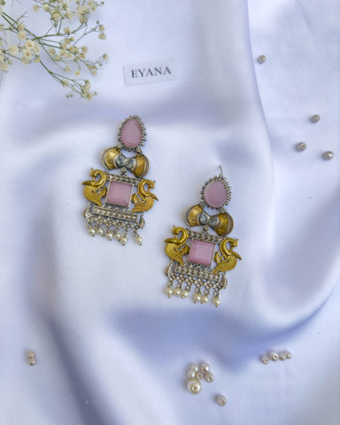 Kiana Earrings Lilac