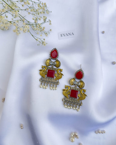 Kiana Earrings Mehroon