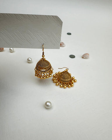 Fida Earrings Golden