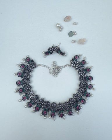 koiye Choker Set maroon