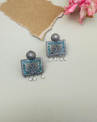 Oiana Earrings Blue