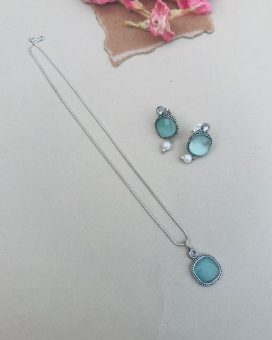 Pellie Locket Set Aqua