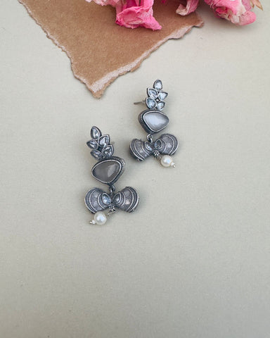 Rivana Earrings Grey