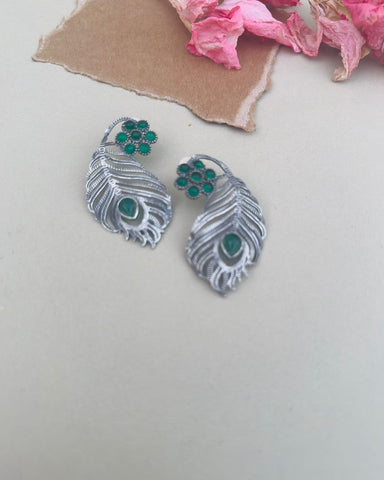 Niana Earrings Green