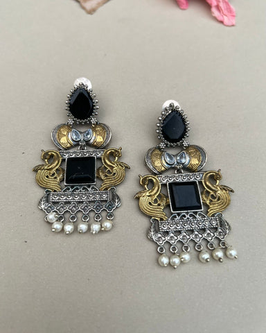 Kiana Earrings Black